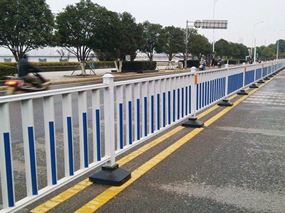 市政道路交通護欄